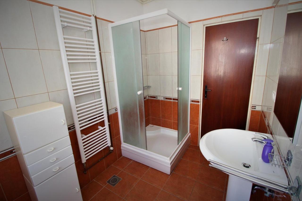 Apartments And Rooms With Parking Space Pag - 13060 Pag Town Eksteriør billede