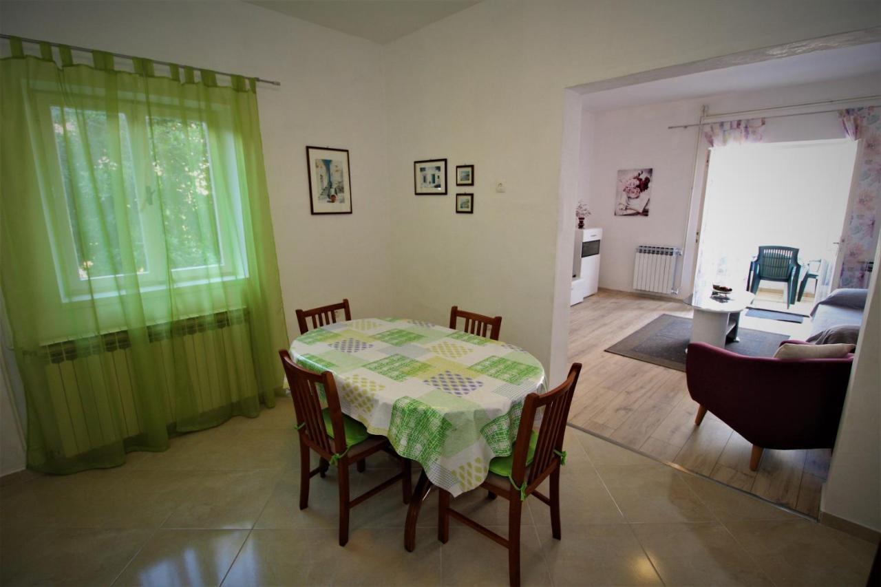Apartments And Rooms With Parking Space Pag - 13060 Pag Town Eksteriør billede